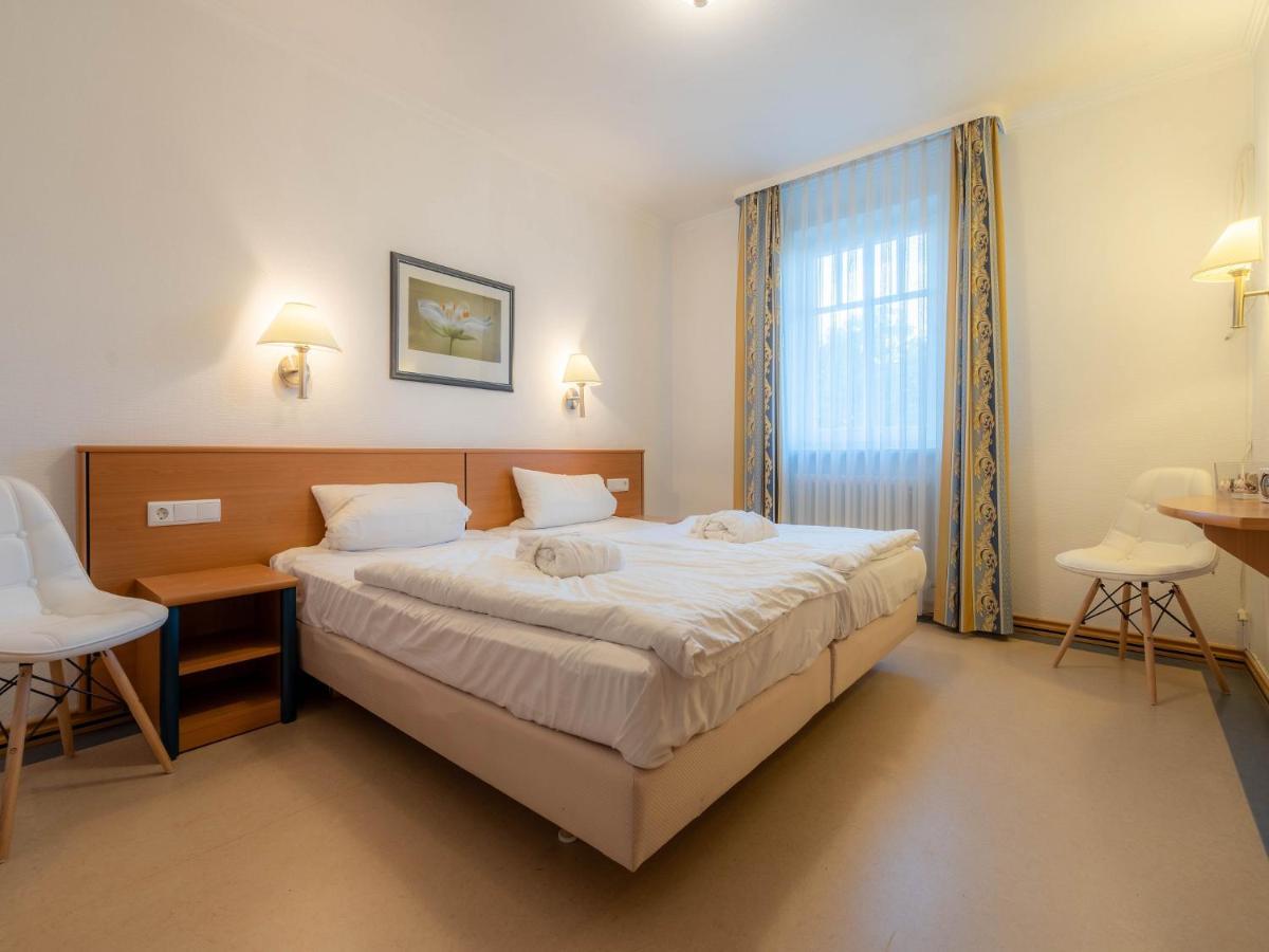 Klassik Mit 1 Schlafzimmer Und Balkon Im Obergeschoss 107 * Ostseebad Binz
